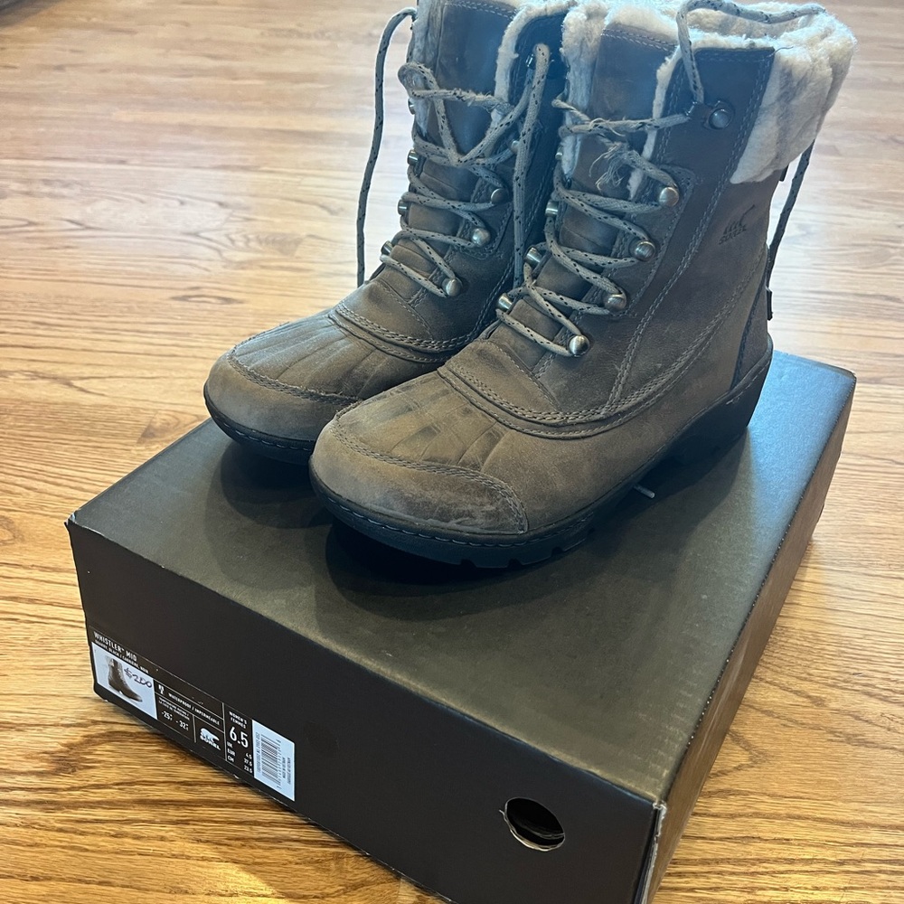 Sorel Kids Brown Winter Boots with White Trim